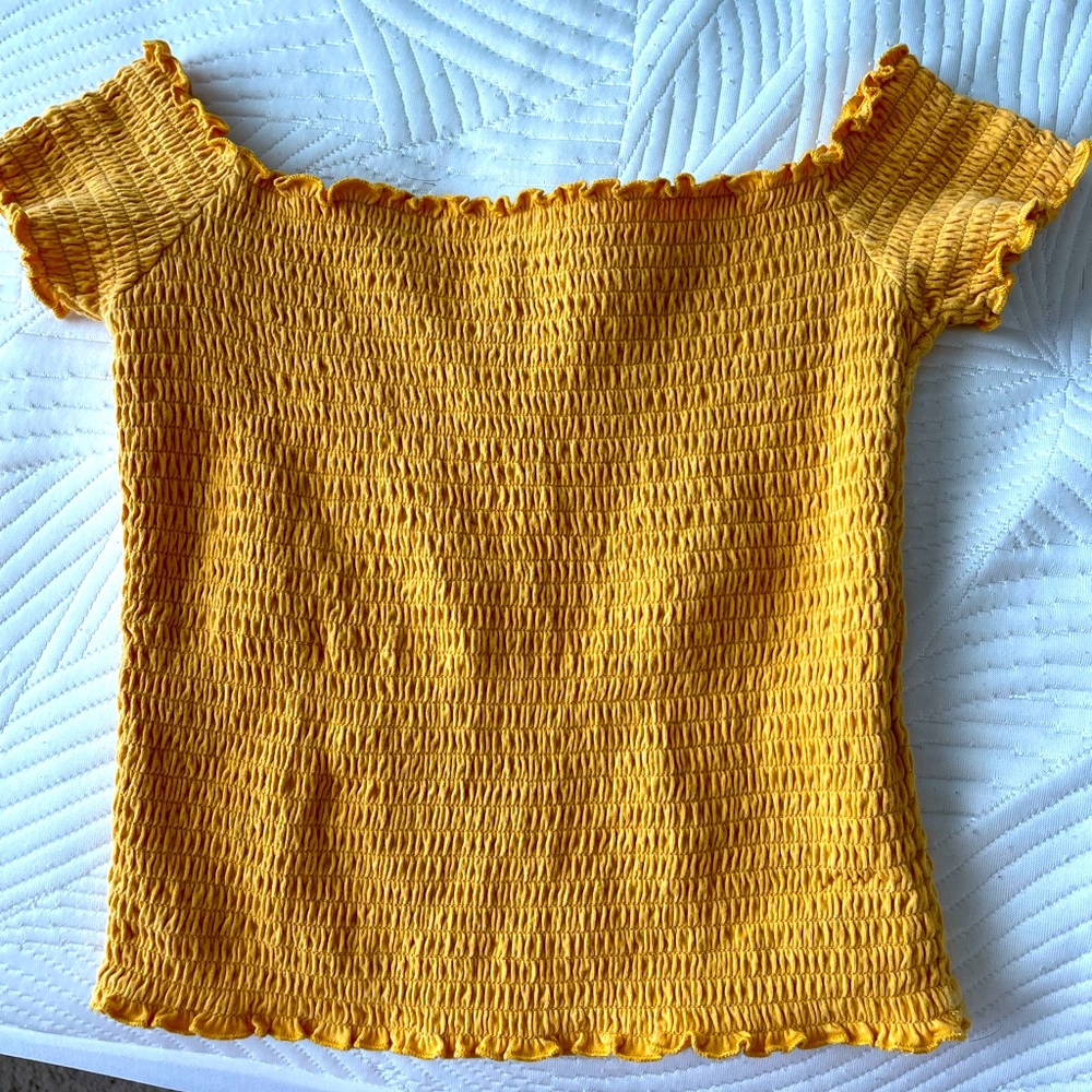 Hollister crop top size M